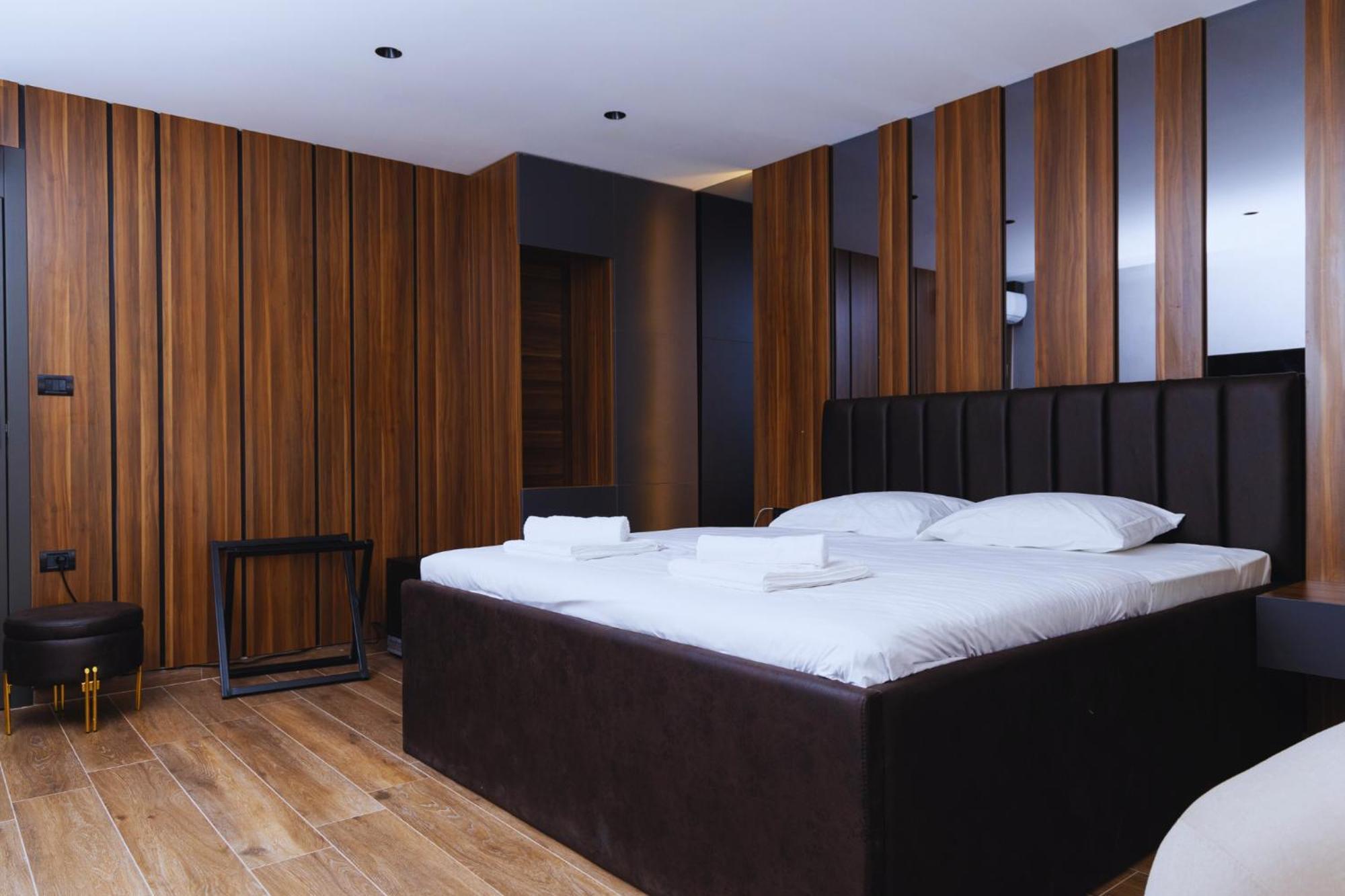 Hotel Solo 127 Prizren Exteriör bild